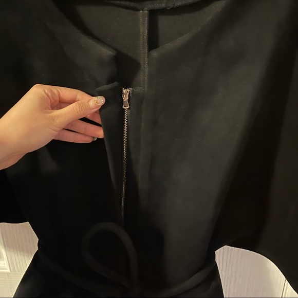 Gracia black jacket with belt - Picture 3 of 7